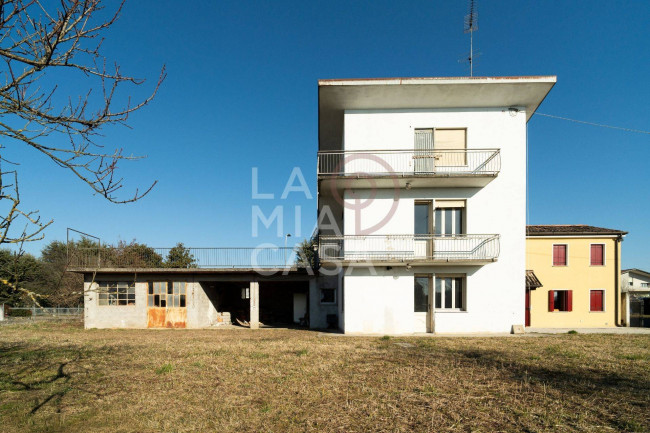 Porzione di casa in vendita a Sernaglia della Battaglia