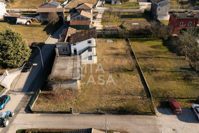 Porzione di casa in vendita a Sernaglia della Battaglia