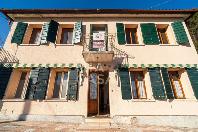 Casa singola in vendita a Follina