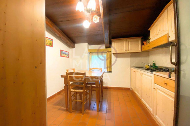 Appartamento in vendita a Castel del Piano