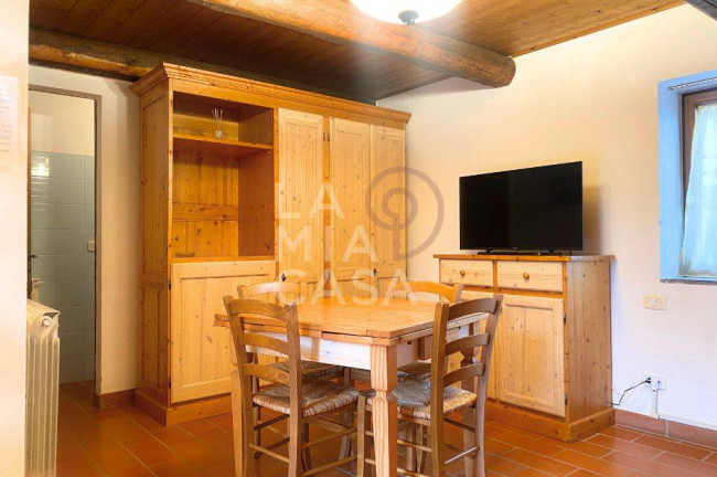 Appartamento in vendita a Castel del Piano