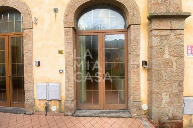 Appartamento in vendita a Castel del Piano