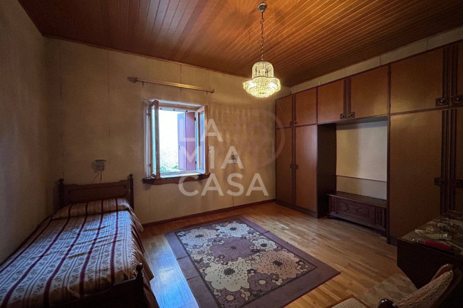 Porzione di casa in vendita a Revine Lago