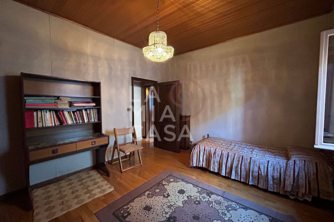 Porzione di casa in vendita a Revine Lago