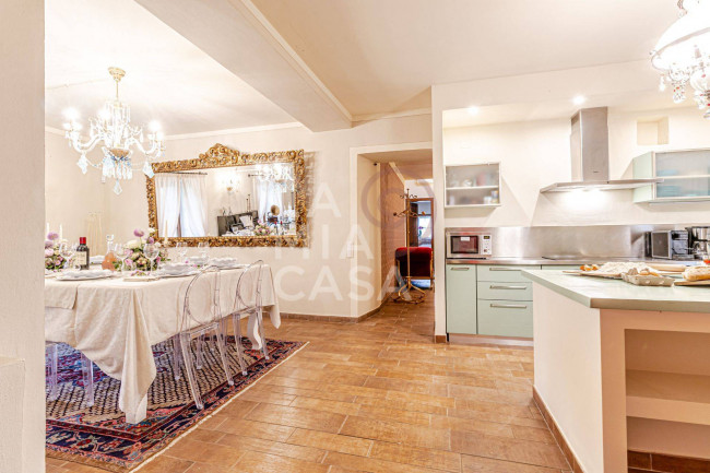 Villa in vendita a Montecatini Val di Cecina