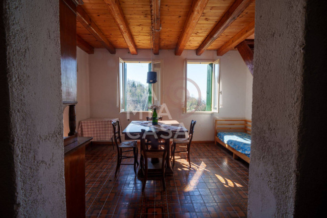 Rustico in vendita a Refrontolo
