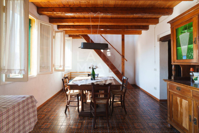 Rustico in vendita a Refrontolo