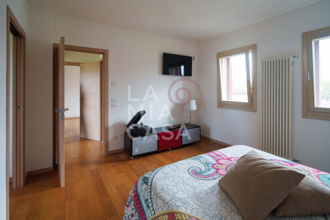 Casa singola in vendita a Sernaglia della Battaglia