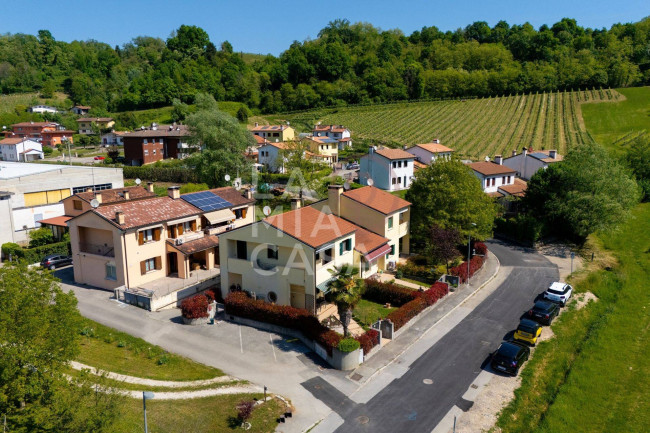 Appartamento in vendita a Follina
