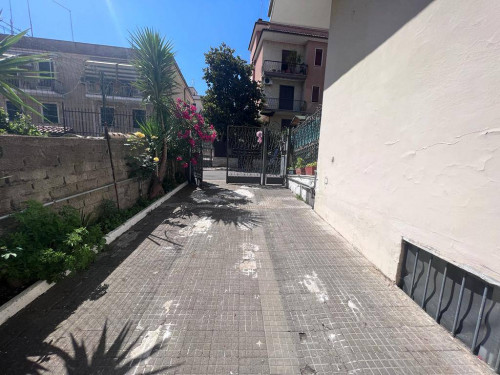 Magazzino in vendita a Roma - San Basilio