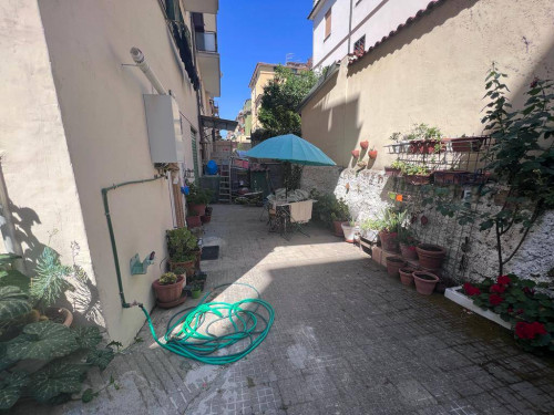 Magazzino in vendita a Roma - San Basilio