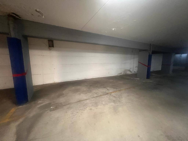 Posto auto coperto in affitto a Roma - Torraccia