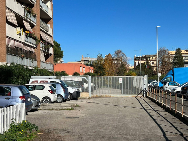 Appartamento in vendita a Roma - San Basilio