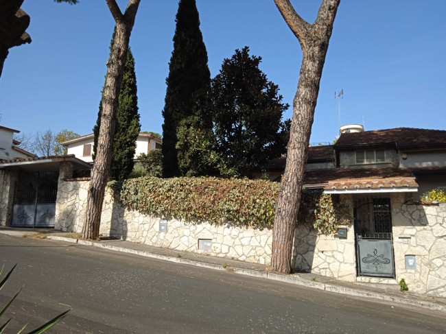 Villa in vendita a Guidonia Montecelio - Colle Verde