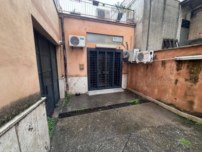 Magazzino in affitto a Roma - San Basilio