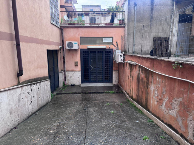 Magazzino in affitto a Roma - San Basilio