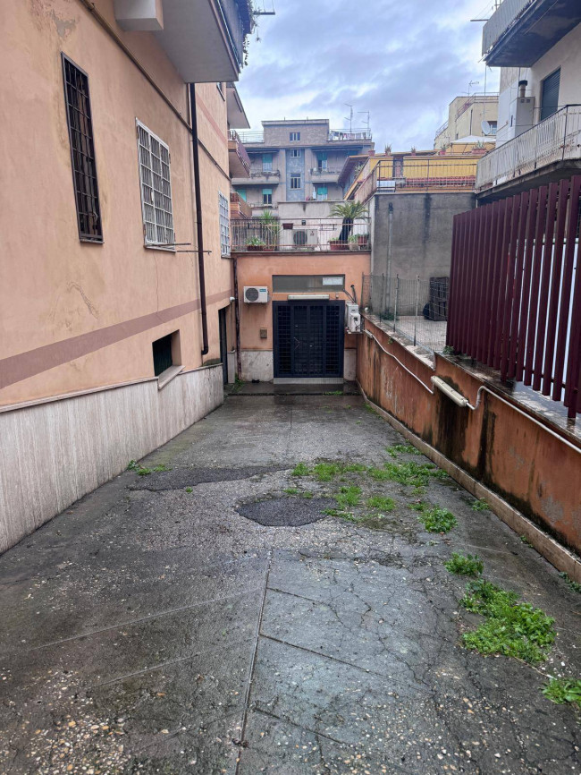 Magazzino in affitto a Roma - San Basilio