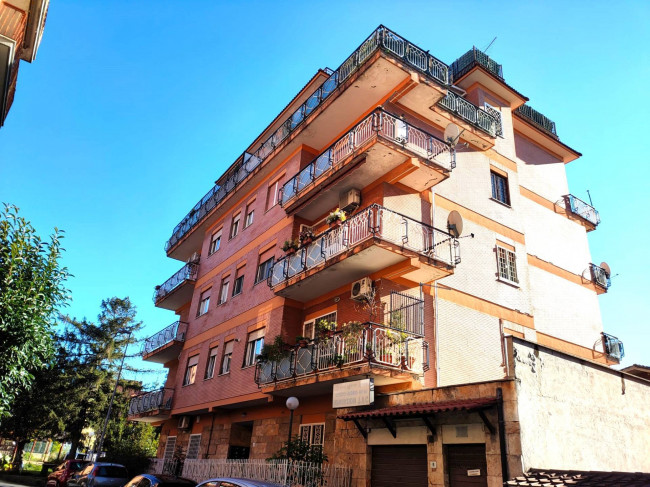 Appartamento in vendita a Fonte Nuova - Tor Lupara