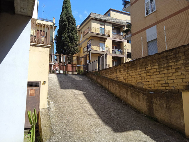 Box o garage in affitto a Fonte Nuova - Tor Lupara