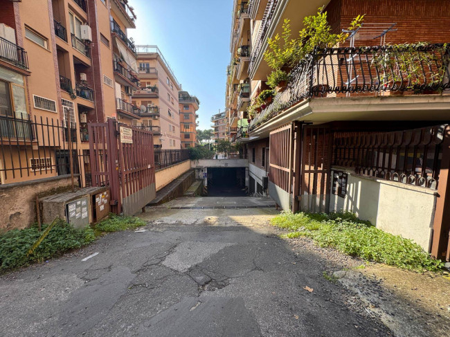 Magazzino in vendita a Roma - Talenti