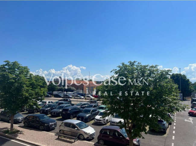 Studio/Ufficio in vendita a Roma - Casale Monastero