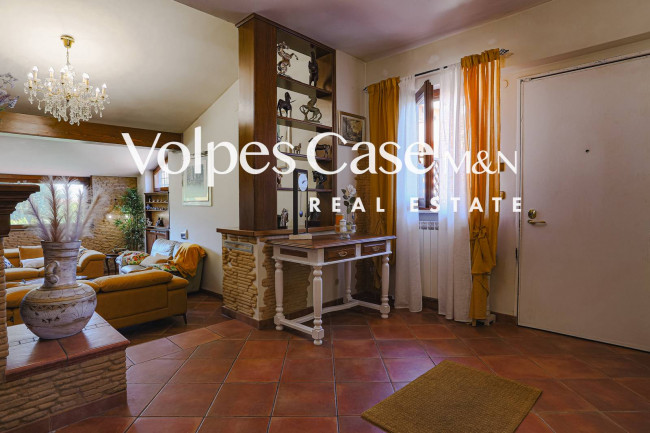 Villa bifamiliare in vendita a Guidonia Montecelio - Parco Azzurro