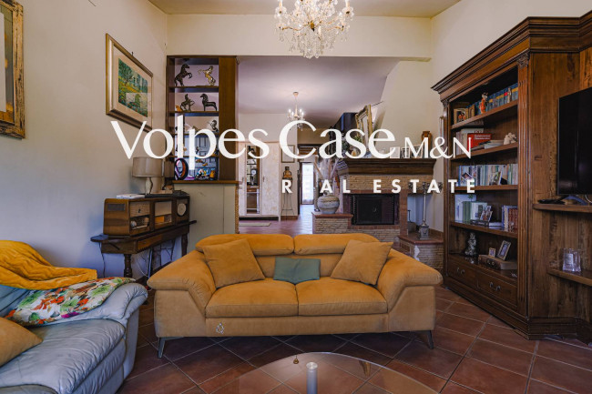 Villa bifamiliare in vendita a Guidonia Montecelio - Parco Azzurro