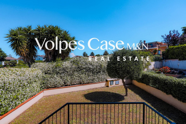 Villa bifamiliare in vendita a Guidonia Montecelio - Parco Azzurro