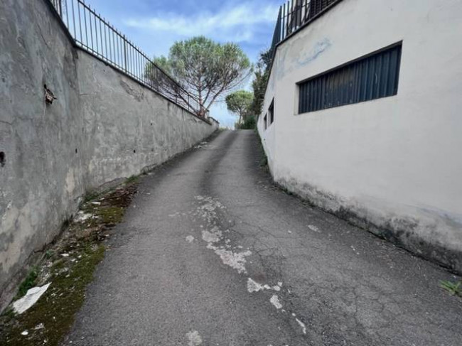 Posto auto coperto in vendita a Roma - Tor Sapienza