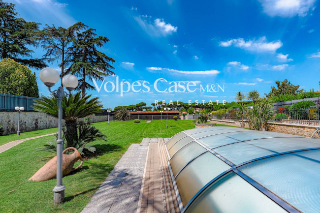 Villa bifamiliare in vendita a Roma - Prato Lauro