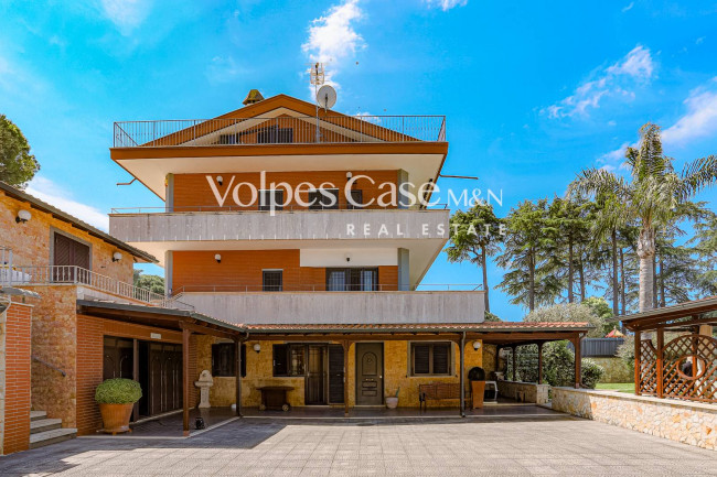 Villa bifamiliare in vendita a Roma - Prato Lauro