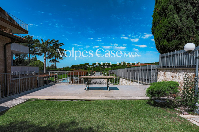 Villa bifamiliare in vendita a Roma - Prato Lauro