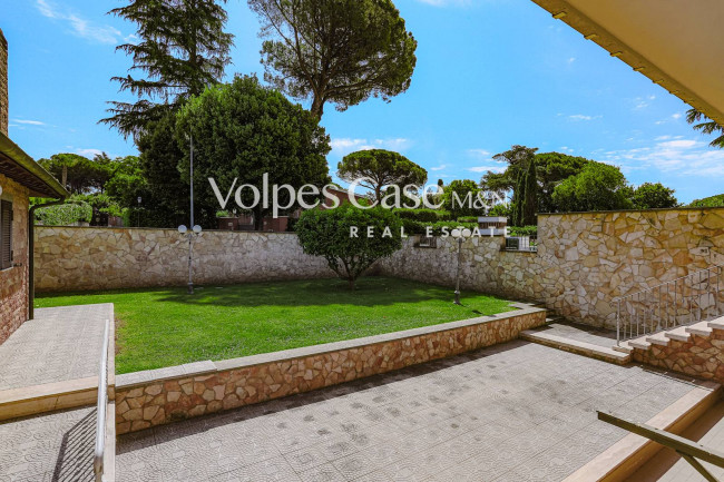 Villa bifamiliare in vendita a Roma - Prato Lauro
