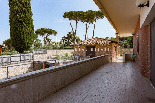 Villa bifamiliare in vendita a Roma - Prato Lauro
