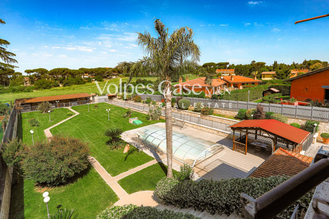 Villa bifamiliare in vendita a Roma - Prato Lauro