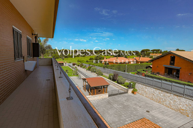 Villa bifamiliare in vendita a Roma - Prato Lauro