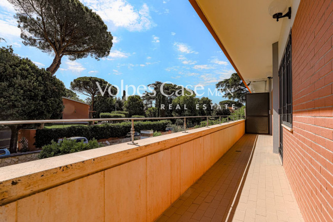 Villa bifamiliare in vendita a Roma - Prato Lauro