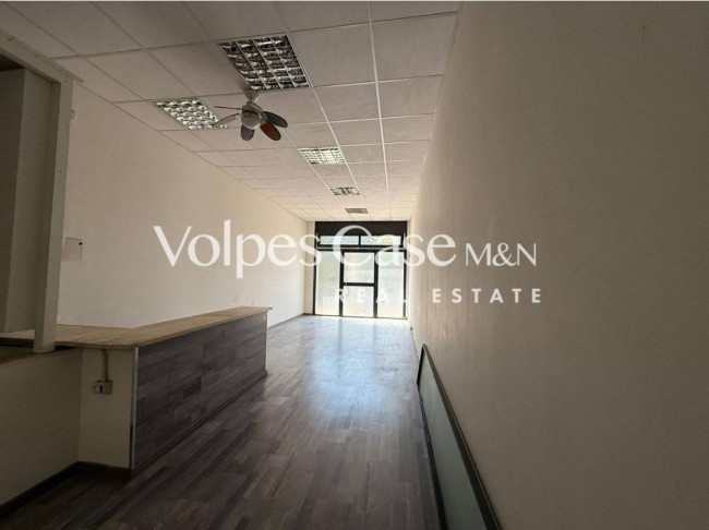Locale/Negozio in affitto a Roma - Talenti