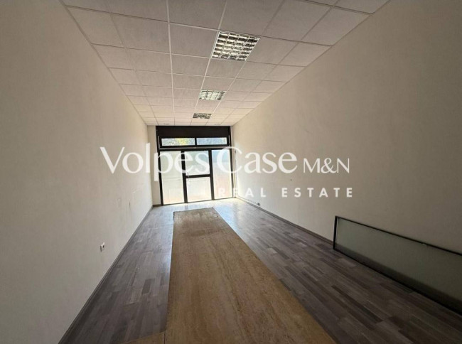Locale/Negozio in affitto a Roma - Talenti
