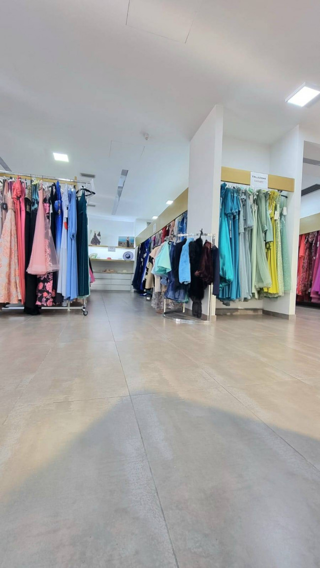 Attività commerciale in vendita a Fonte Nuova - Santa Lucia