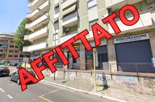 Locale/Negozio in affitto a Roma - Talenti