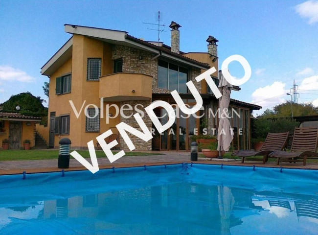 Villa in vendita a Guidonia Montecelio - Parco Azzurro