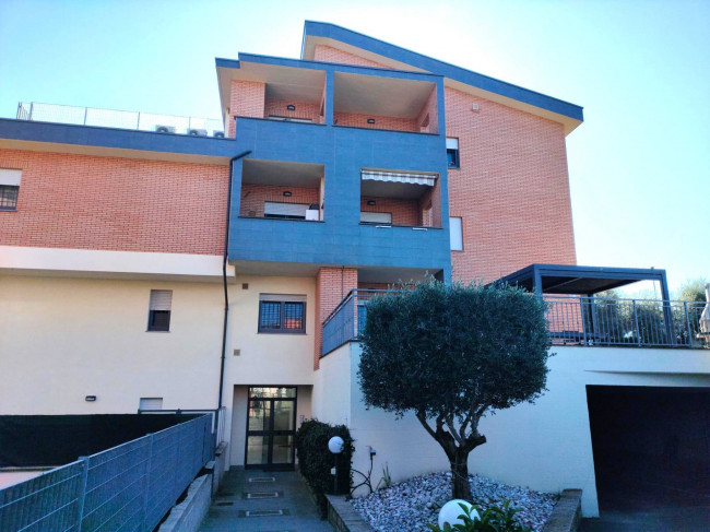 Appartamento in vendita a Fonte Nuova - Tor Lupara