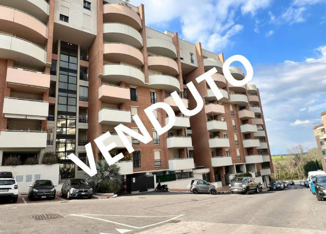 Appartamento in vendita a Roma - Talenti