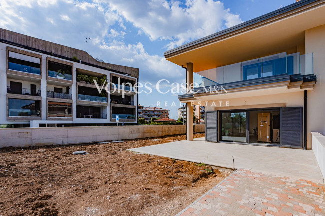 Villa bifamiliare in vendita a Roma - Settebagni