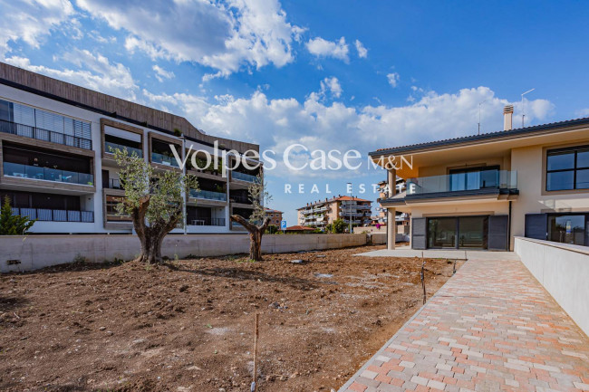 Villa bifamiliare in vendita a Roma - Settebagni