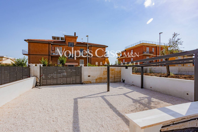 Villa bifamiliare in vendita a Roma - Settebagni
