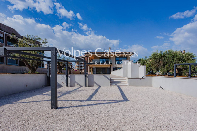 Villa bifamiliare in vendita a Roma - Settebagni