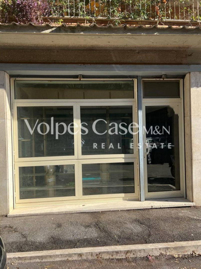 Locale/Negozio in vendita a Roma - Talenti