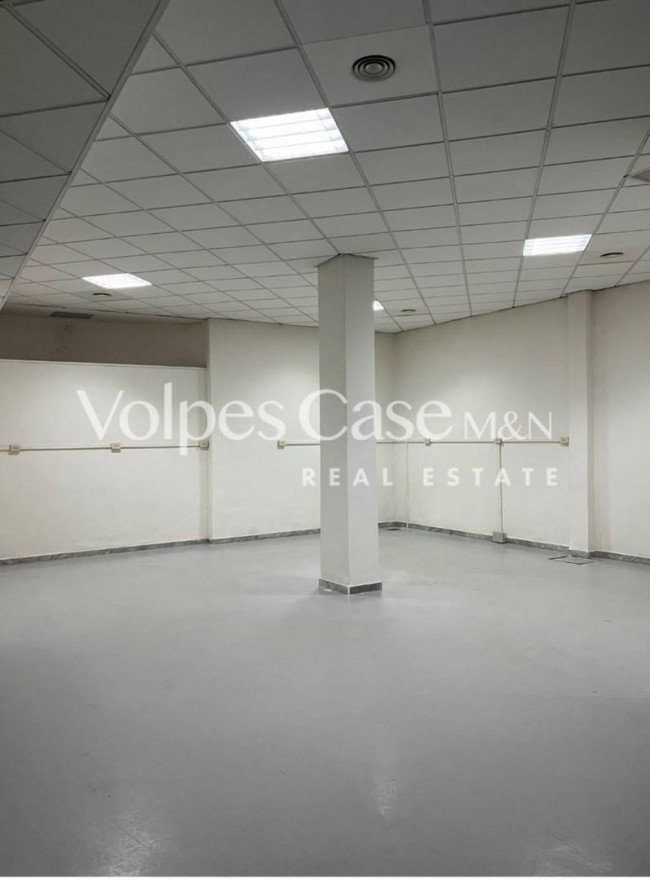 Locale/Negozio in affitto a Roma - Talenti